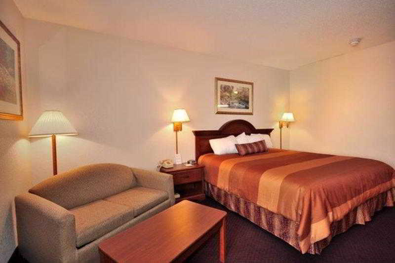 Best Western Des Plaines O'Hare Room photo