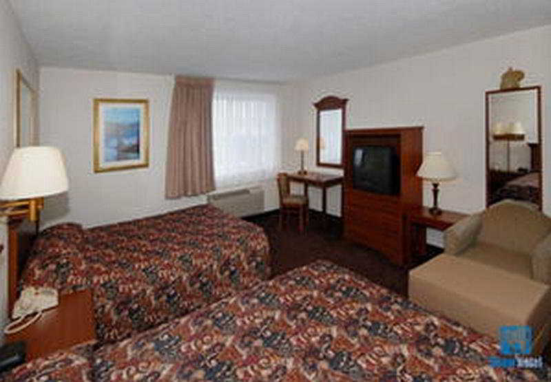 Best Western Des Plaines O'Hare Room photo